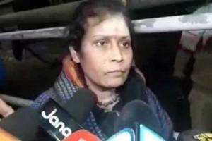 சபரிமலையில் தரிசனம் செய்த சசிகலா.. ‘எனக்கு கர்ப்பப்பை கூட இல்லை’ என உருக்கம்!