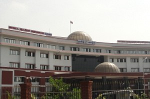 5 of family attempt self-immolation at Salem collectorate