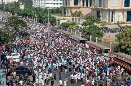 Anti-CAA protesters in Chennai begin long march to Secretariat