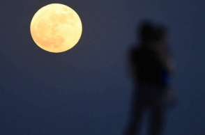 You can get a clear view of today’s bigger, redder supermoon from this place in Chennai