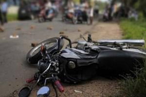 Boy Falls From Bike, Father Fails To Notice; Lands in Big Trouble! - Crime Report