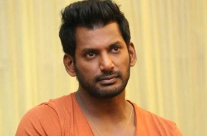 After rejecting it first, EC now accepts Vishal's nomination