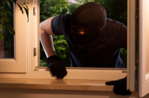 Five held for robbery in the city