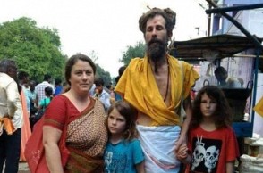 French man flies with family to attend TN's famous festival