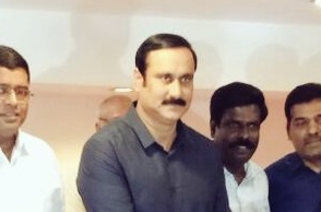 IT officials should raid CM, deputy CM and other ministers: Anbumani