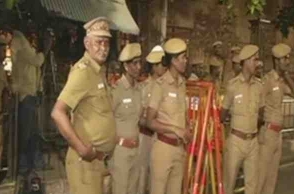 IT raid to completely cleanse Jayalalithaa’s residence: AIADMK MP