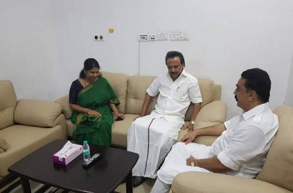 This superstar pays a second visit to enquire Karunanidhi's health