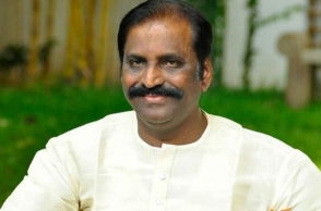 Kamal, Rajini are my two eyes: Vairamuthu