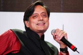 Mersal Issue: Shashi Tharoor slams BJP