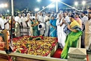 CM Aspirant & Popular Politician Of TN 'Quits' Politics; Cadres Shocked!