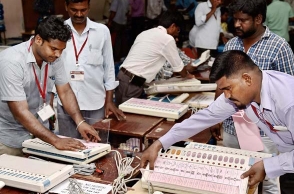 RK Nagar Bypoll : 8th round results out