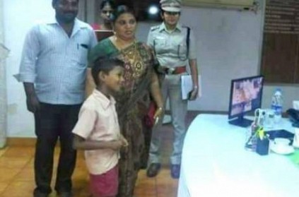 Erode: Seven-year-old returns lost Rs 50,000 cash to police, rewarded heartily