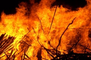 Sleeping woman set on fire in TN