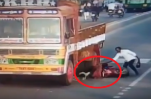 Tamil Nadu: Two girls miraculously escape after coming under truck wheels
