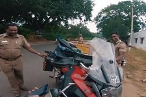 TN Police Stop Rs 30 Lakhs BMW Bike and take Photos; Video Goes Viral