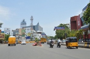 Traffic worsening at Teynampet junction due to this