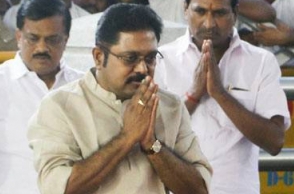 TTV Dhinakaran expected to visit Jaya memorial
