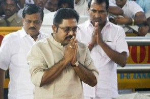 TTV Dhinakaran pays respect in MGR memorial and J Jayalalithaa memorial