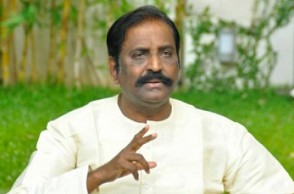Vairamuthu compares Andal to his mother
