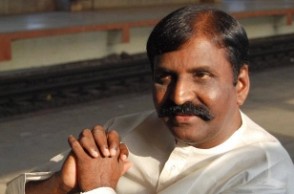 Vairamuthu's comment on Rajinikanth's political entry