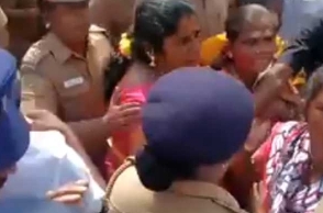 Video: AIADMK members engage in scuffle