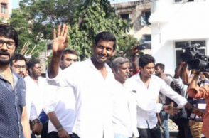 Vishal stages road protest