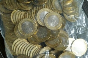 Watch Video: Bank refuses to accept Rs 10 coins