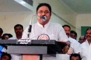 Will contest RK Nagar bypoll with any symbol we get: TTV Dhinakaran