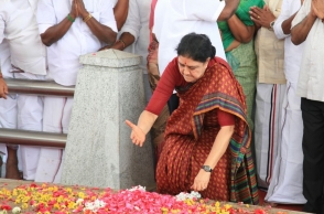 Will VK Sasikala be expelled after today’s expected merger?