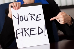 30,000 telecom employees likely to face layoff due to Jio: Reports