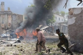 22 dead in twin bombing in Somalia