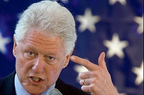 Bill Clinton accused of sexual harassment by four women