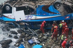 Bus crash in Peru leaves at least 48 dead