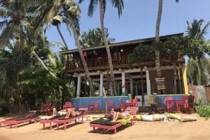 What? Couple gets drunk during honeymoon, buys hotel in Sri Lanka