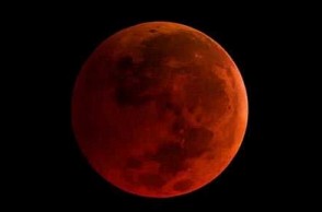 Rare Super Blue Blood Moon seen after 150 years