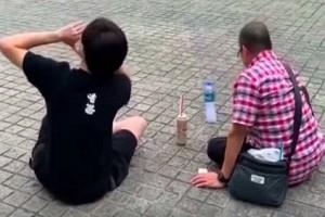 Viral Video: Elderly 'Uncle' Attempts 'Bottle Flip Challenge' During Protest; Police Disperse! 