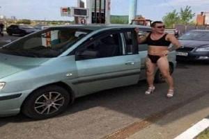 Viral: Petrol Pump Offered Free Fuel to People Wearing Bikini; Men Showed Up!