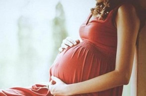 Pregnant and finding it tough to quit smoking? Study suggests way