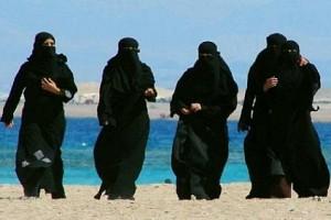 In a shocking move, Sri Lanka bans burqa!