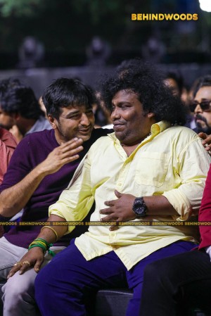 Yogi Babu (aka) YogiBabu