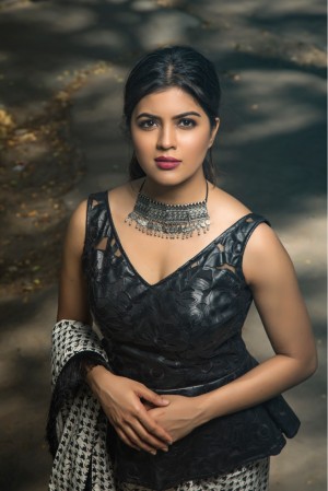 Amritha Aiyer (aka) Amritha