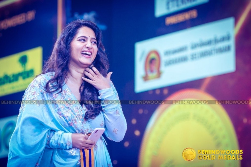 Anushka Shetty (aka) Actress Anushka Shetty