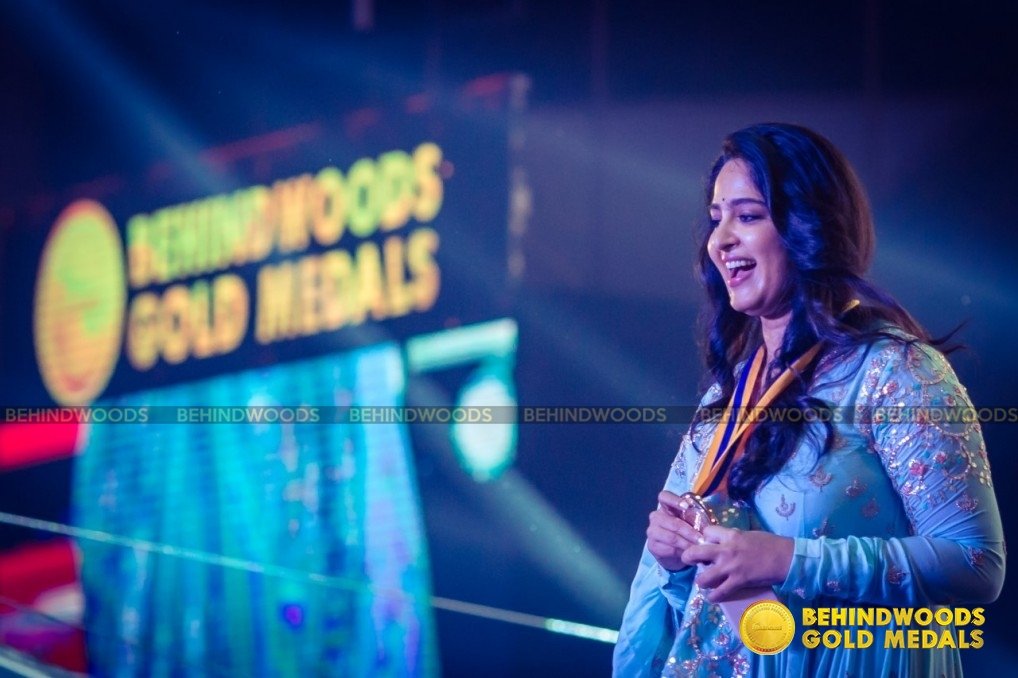 Anushka Shetty (aka) Actress Anushka Shetty