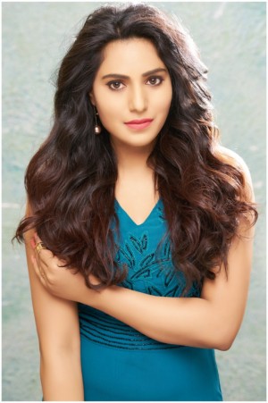 Arshitha (aka) Arshidha