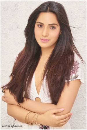 Arshitha (aka) Arshidha