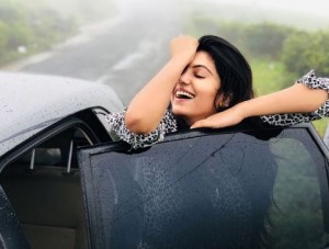 Athulya Ravi (aka) AthulyaRavi