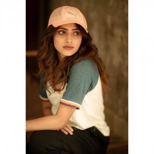 Ayesha (aka) Ayeshaa