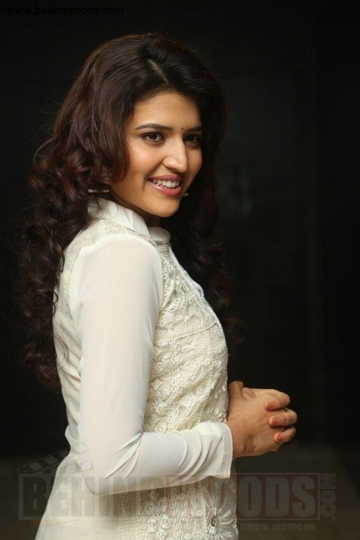 Chitra Shukla (aka) Chitra