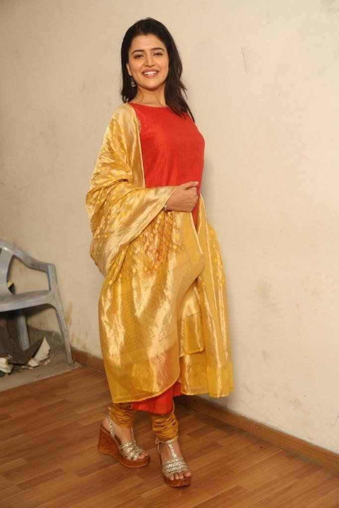 Chitra Shukla (aka) Chitra