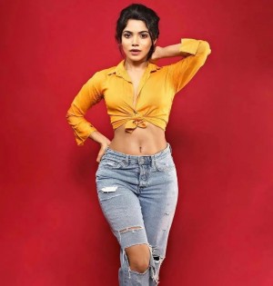 Divya Bharathi (aka) Divyaa